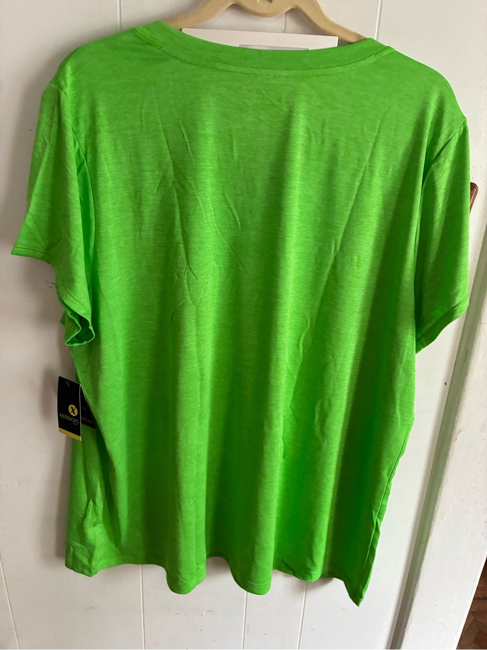 Xersion Bright Neon Green Short Sleeve Tee